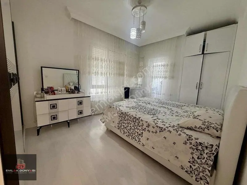 Fener Mahallesi Lüx Geniş Site İçi 3+1 Ara Kat Satılık Daire — fotoğraf 4