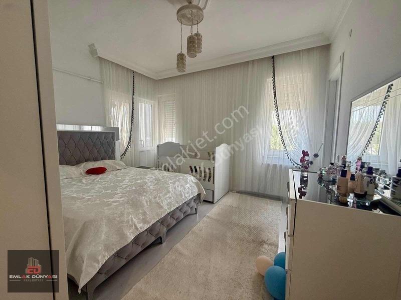 Fener Mahallesi Lüx Geniş Site İçi 3+1 Ara Kat Satılık Daire — fotoğraf 17