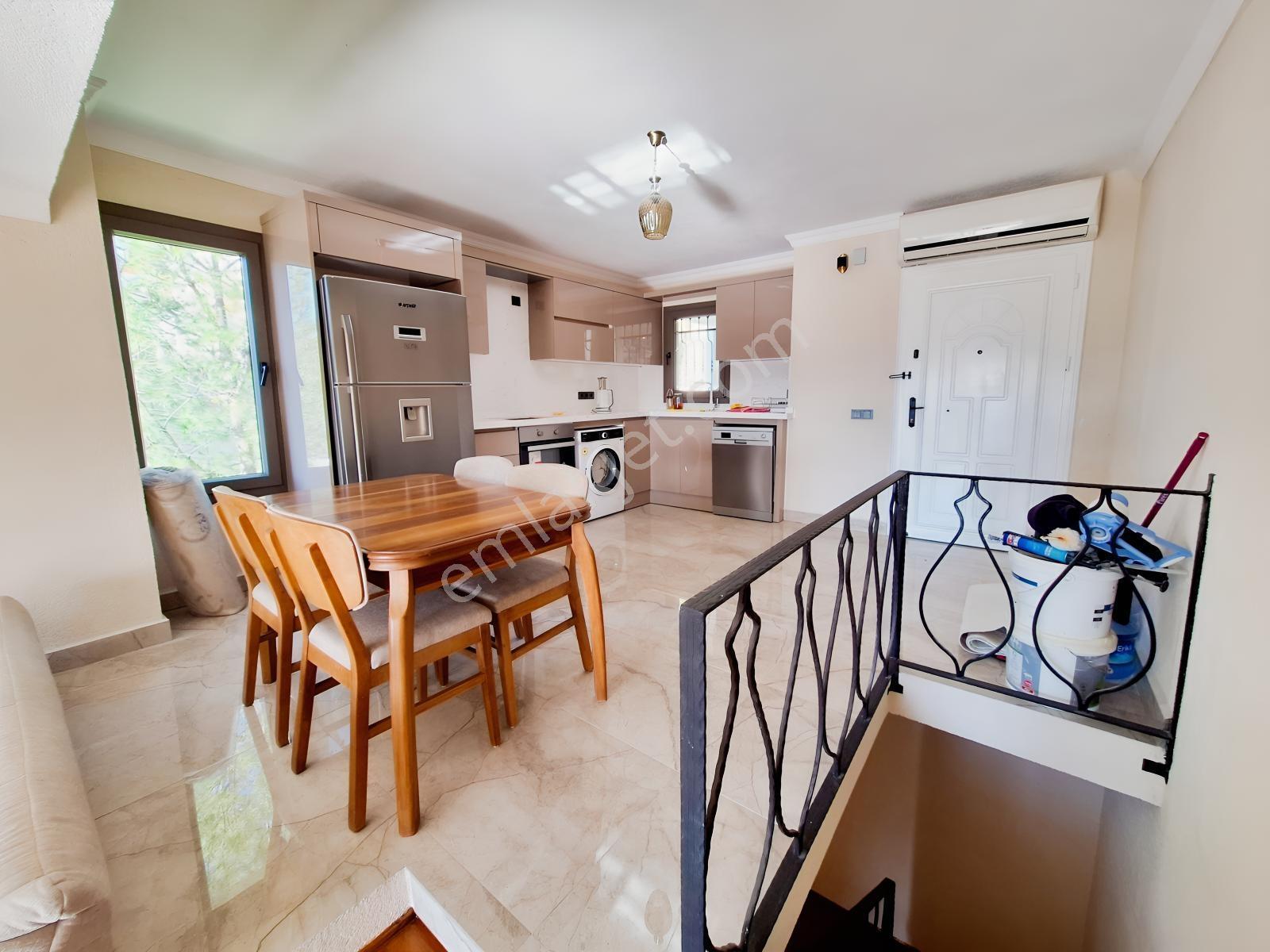 Bodrum Merkezde Satılık 2+1 Dubleks Daire — fotoğraf 5