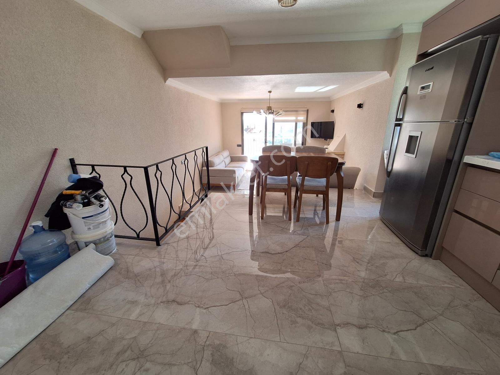 Bodrum Merkezde Satılık 2+1 Dubleks Daire — fotoğraf 8