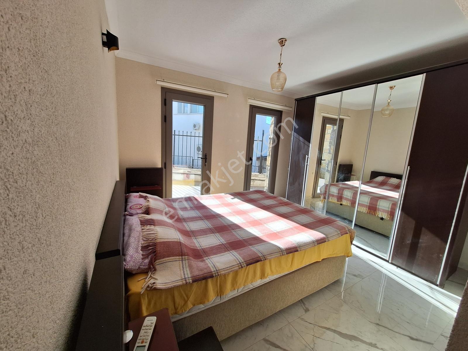 Bodrum Merkezde Satılık 2+1 Dubleks Daire — fotoğraf 13