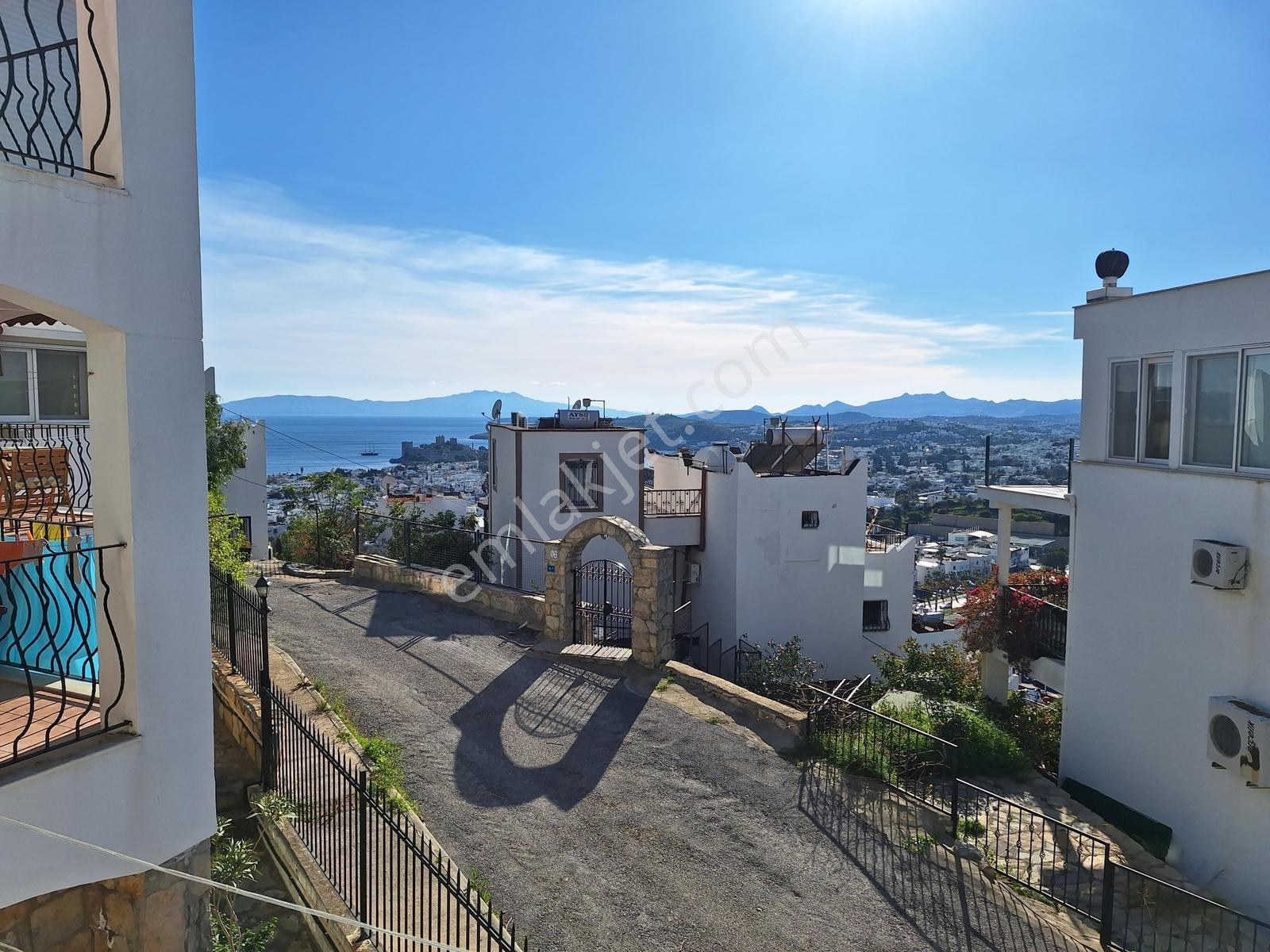 Bodrum Merkezde Satılık 2+1 Dubleks Daire — fotoğraf 17
