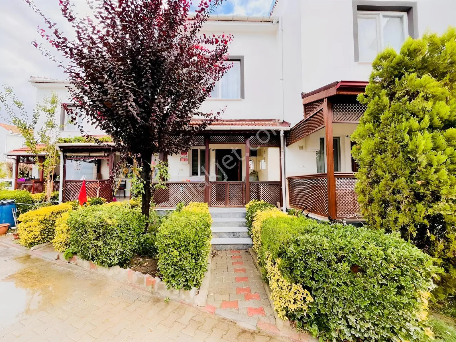 Re/max Kıyı Dan Satılık Havuzlu Site İçerisinde 3+1 Villa — fotoğraf 2