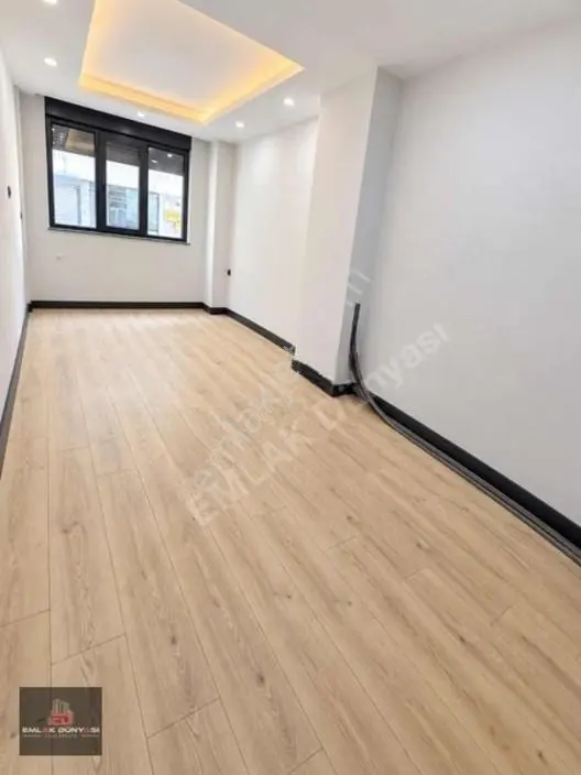 Konyaaltı Caddesinde Sıfır 2+1 Yüksek Giriş Daire — fotoğraf 2