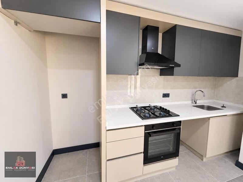 Konyaaltı Caddesinde Sıfır 2+1 Yüksek Giriş Daire — fotoğraf 4