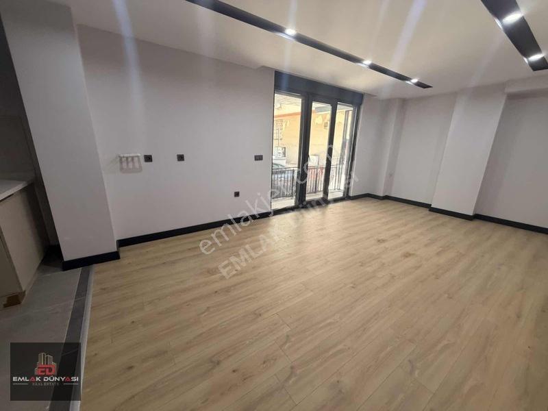 Konyaaltı Caddesinde Sıfır 2+1 Yüksek Giriş Daire — fotoğraf 7