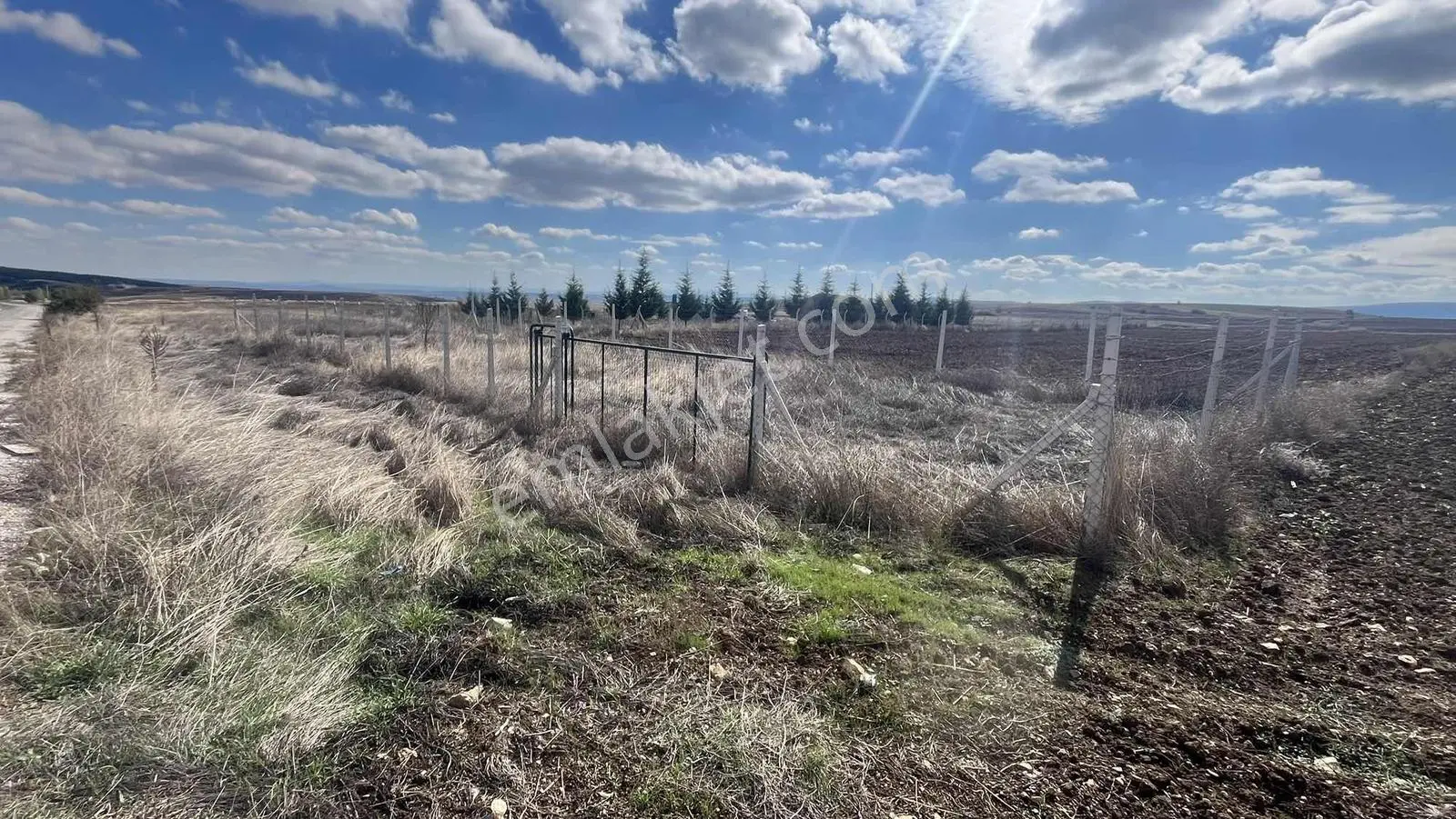 Doğa City Den Satılık Söğüt Asfalt Ina Cepheli 300 M2 Tarla — fotoğraf 13