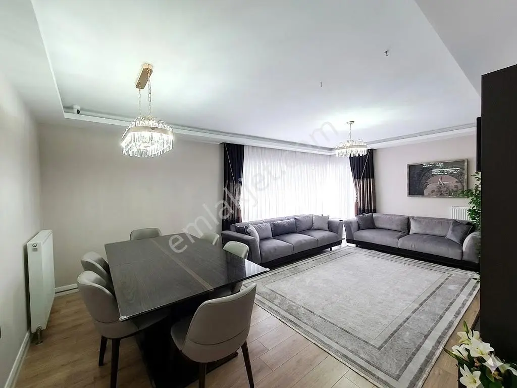 Eryaman'da Site İçi Metro Yakını Giyinme Odalı Çift Banyolu Lux 4+1 Satılık Daire /marka — fotoğraf 10