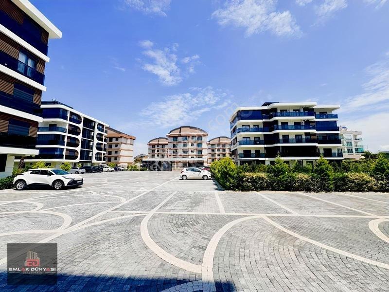 Güzelobada Lüks Site İçerisinde | 1+1 Ara Kat Daire — fotoğraf 2