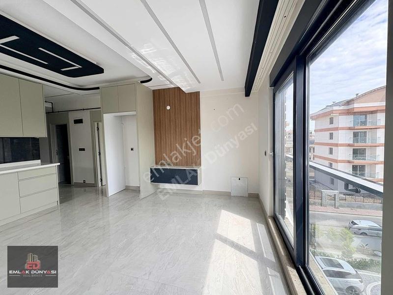Güzelobada Lüks Site İçerisinde | 1+1 Ara Kat Daire — fotoğraf 10