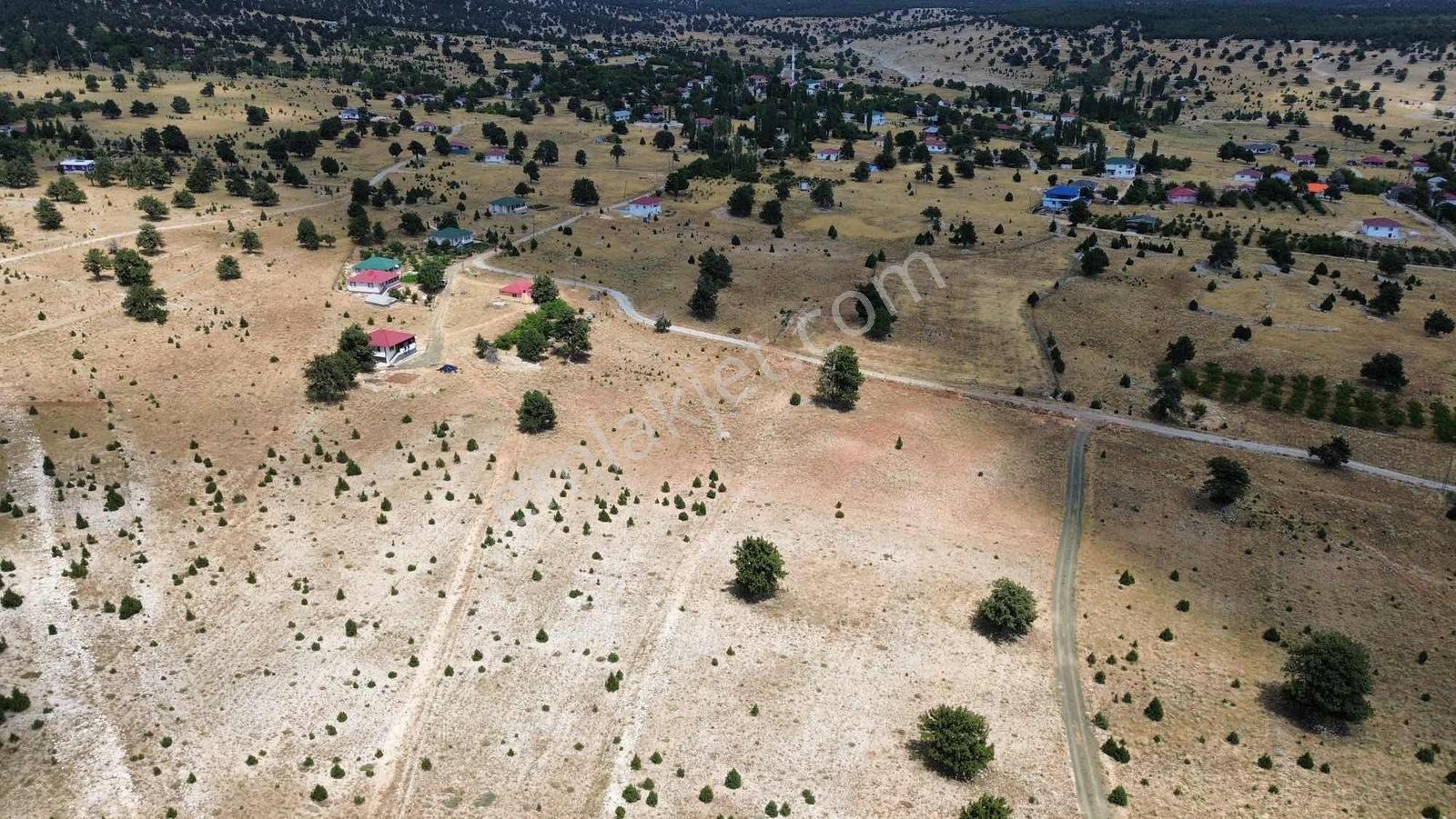 Akpınar'da Satılık 2.179m2 Villa İmarlı Arsa Fırsatı !! — fotoğraf 2
