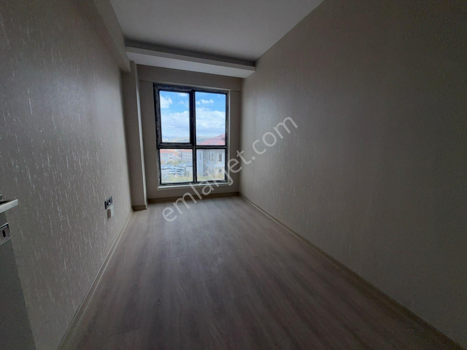 Altınşah Emlak'tan Site İçerisinde Önü Açık Manzaralı 2+1 — fotoğraf 11