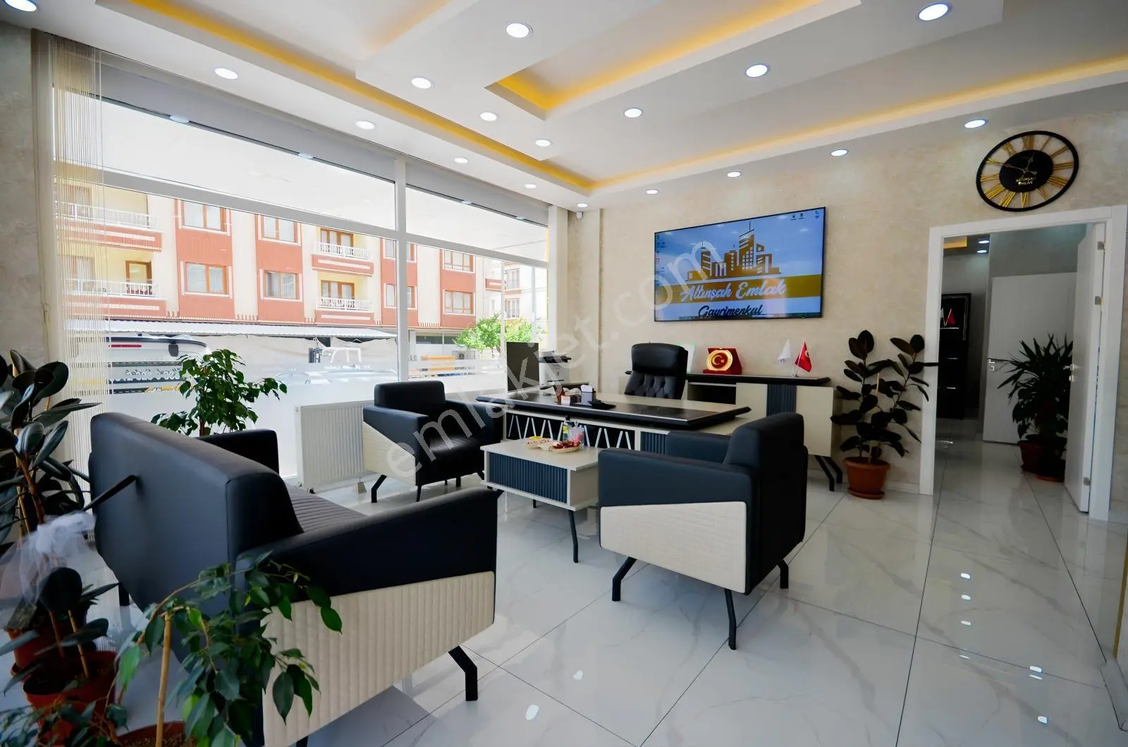 Altınşah Emlak'tan Site İçerisinde Önü Açık Manzaralı 2+1 — fotoğraf 26