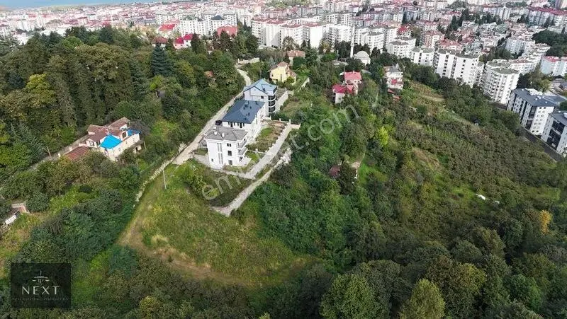 Soğuksu Mahallesinde Satılık 780M2 Arsa