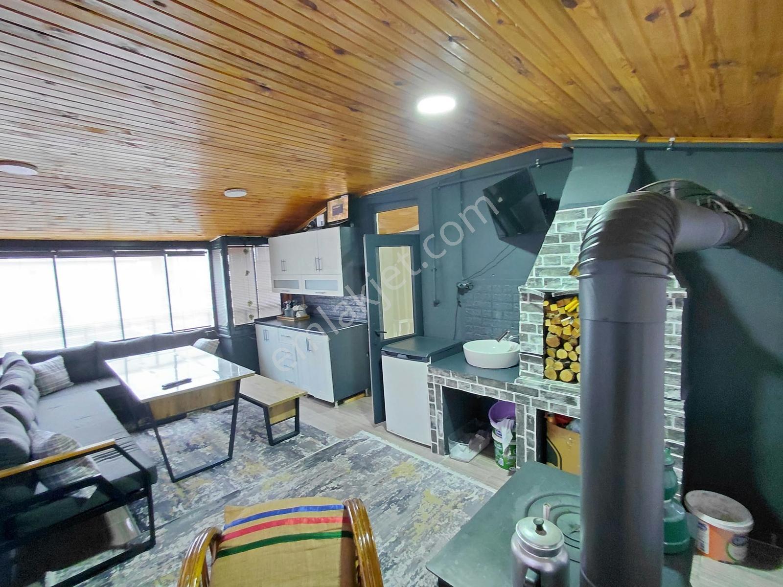 Bağımsız 2 Girişli // 2 Ayrı Aileye Uygun Müstakil Tripleks — fotoğraf 8