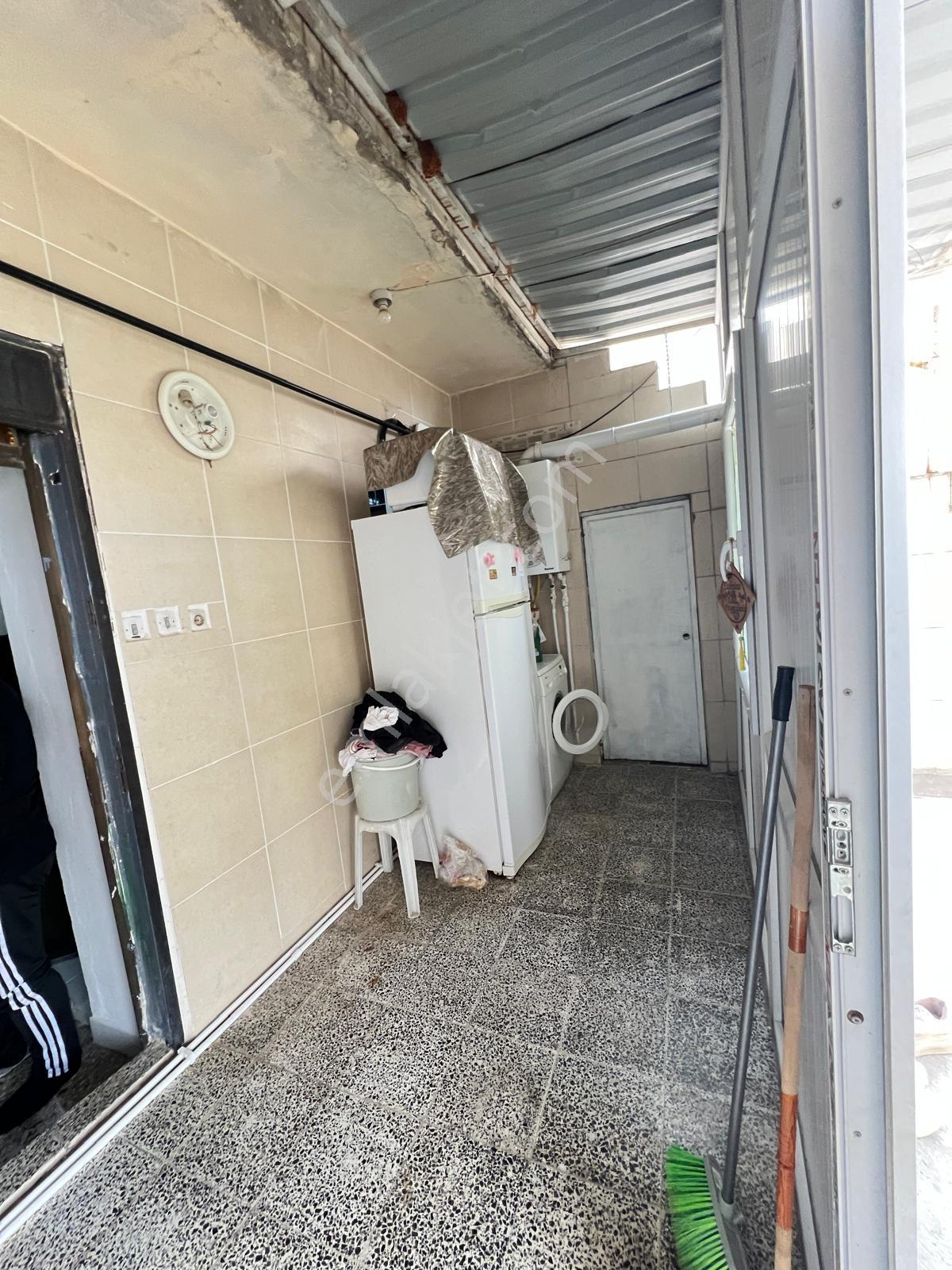 Hanedan Gyo'dan Konak Mah. Satılık 3 Katlı Müstakil Daire — fotoğraf 13