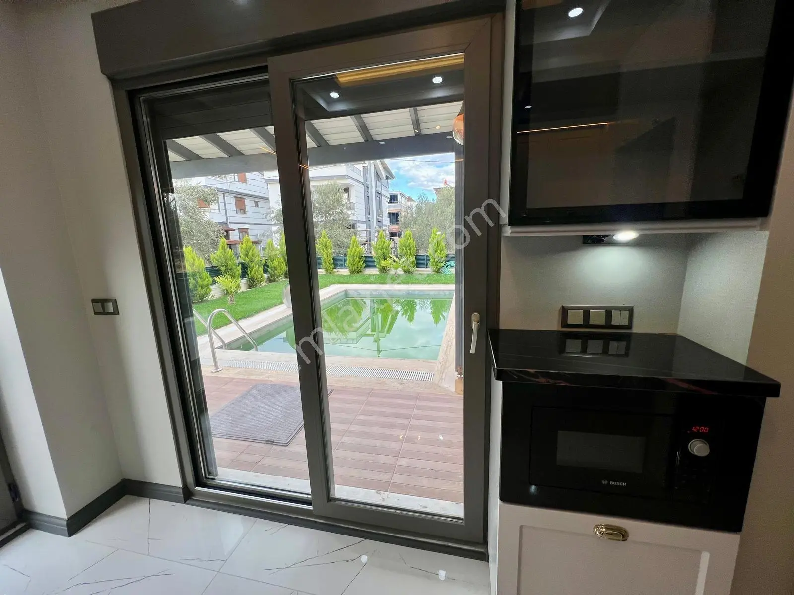 Aras Emlaktan Gürede Havuzlu Tam Müstakil 6+1 Villa — fotoğraf 23