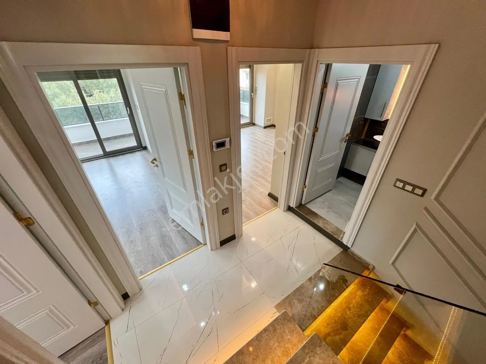 Aras Emlaktan Gürede Havuzlu Tam Müstakil 6+1 Villa — fotoğraf 25