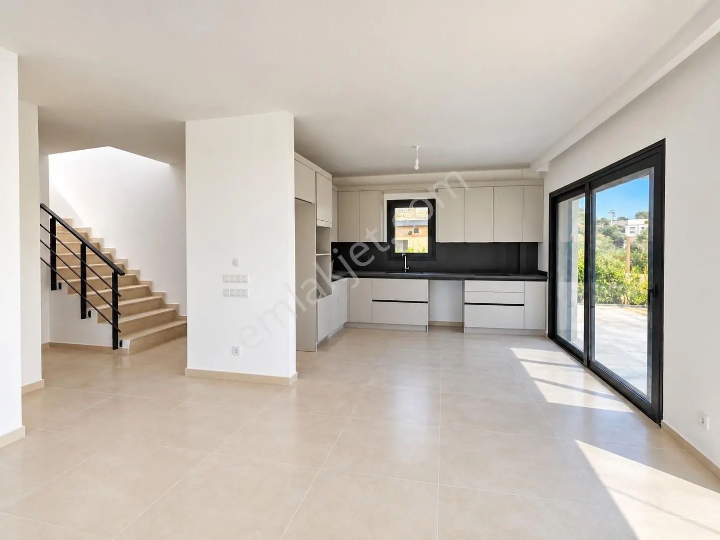Yalıkavak Geriş'te 500 M2 Arsa İçerisinde Havuzlu Villa ! — fotoğraf 6