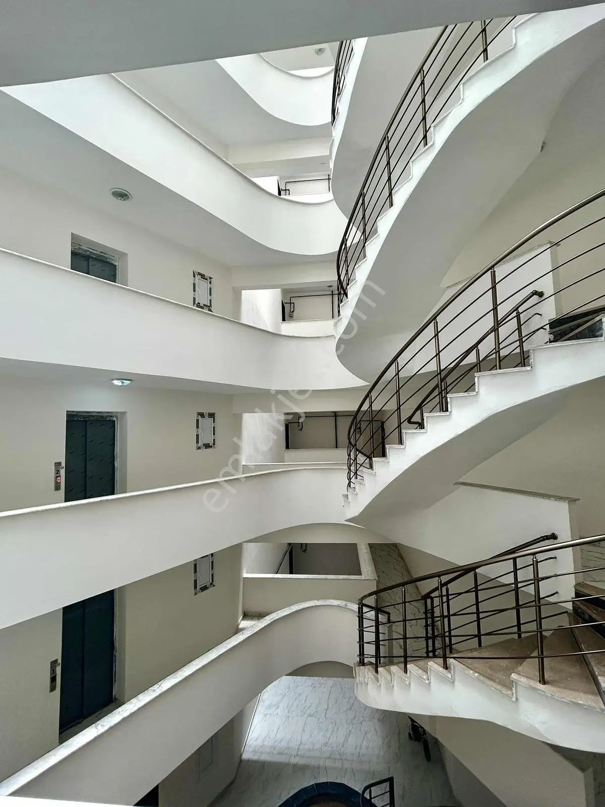 Nazilli Yıldıztepe Mah.satılık Havuzlu 3+1 Lüks Daire — fotoğraf 8