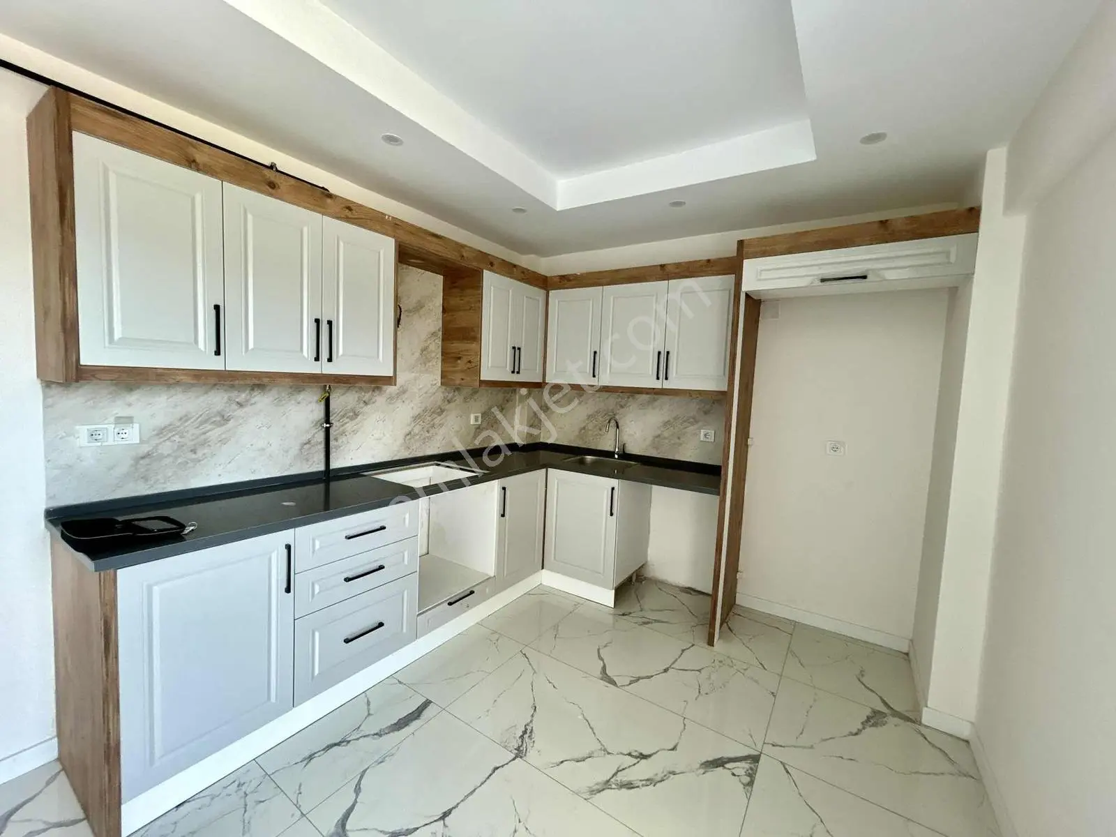 Nazilli Yıldıztepe Mah.satılık Havuzlu 3+1 Lüks Daire — fotoğraf 43
