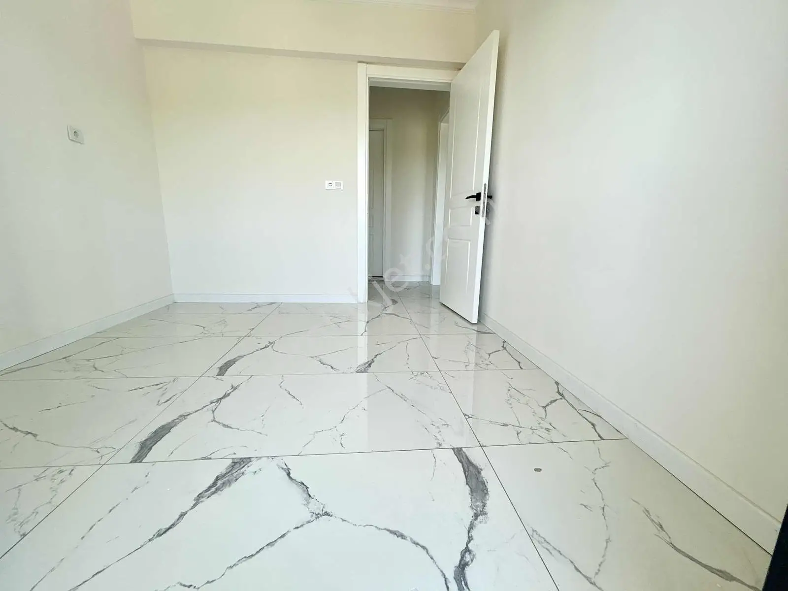 Nazilli Yıldıztepe Mah.satılık Havuzlu 3+1 Lüks Daire — fotoğraf 54
