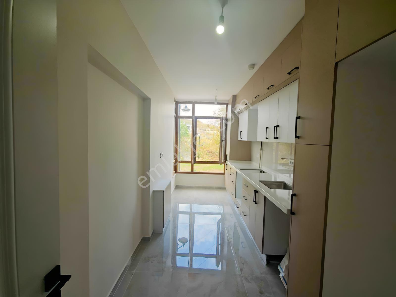 Villa Tadında Bakımları Yapışmış Muhteşem Daire — fotoğraf 2