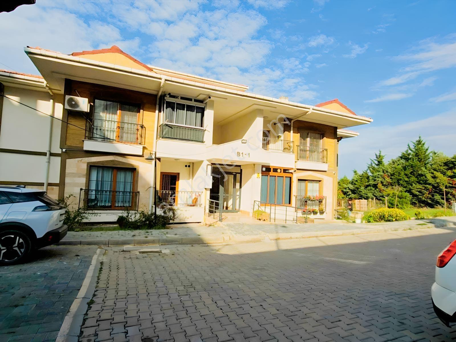 Villa Tadında Bakımları Yapışmış Muhteşem Daire — fotoğraf 13