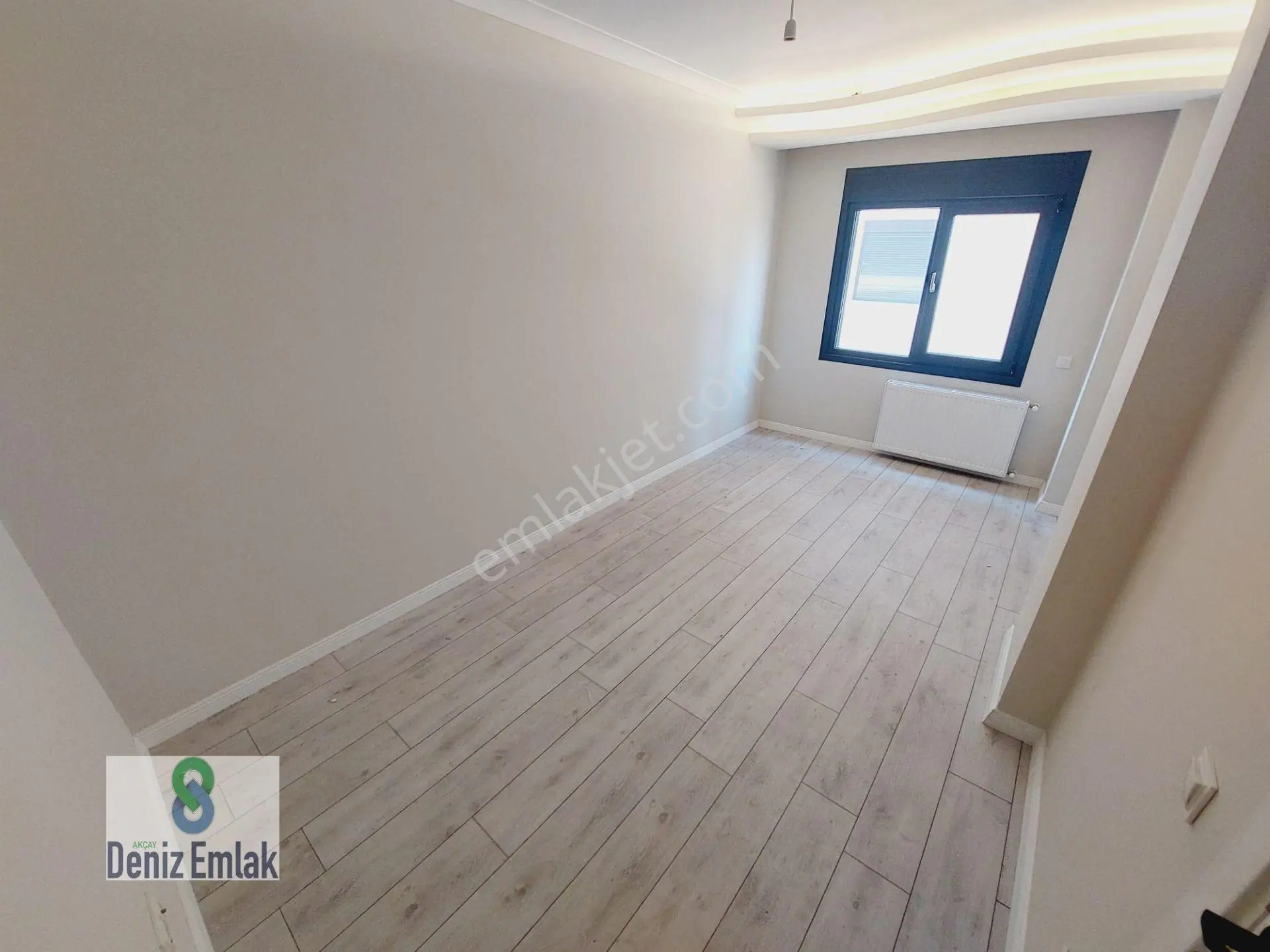 Denizden Akçayda Asansörlü Doğalgazlı Yeni Satılık 2+1 Daire. — fotoğraf 4