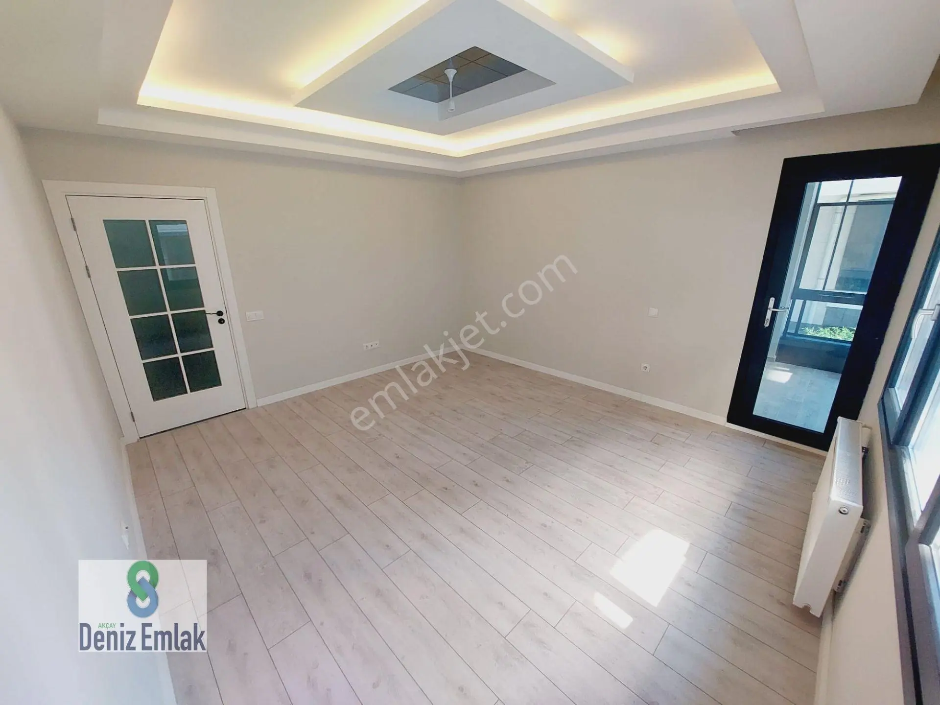 Denizden Akçayda Asansörlü Doğalgazlı Yeni Satılık 2+1 Daire. — fotoğraf 22