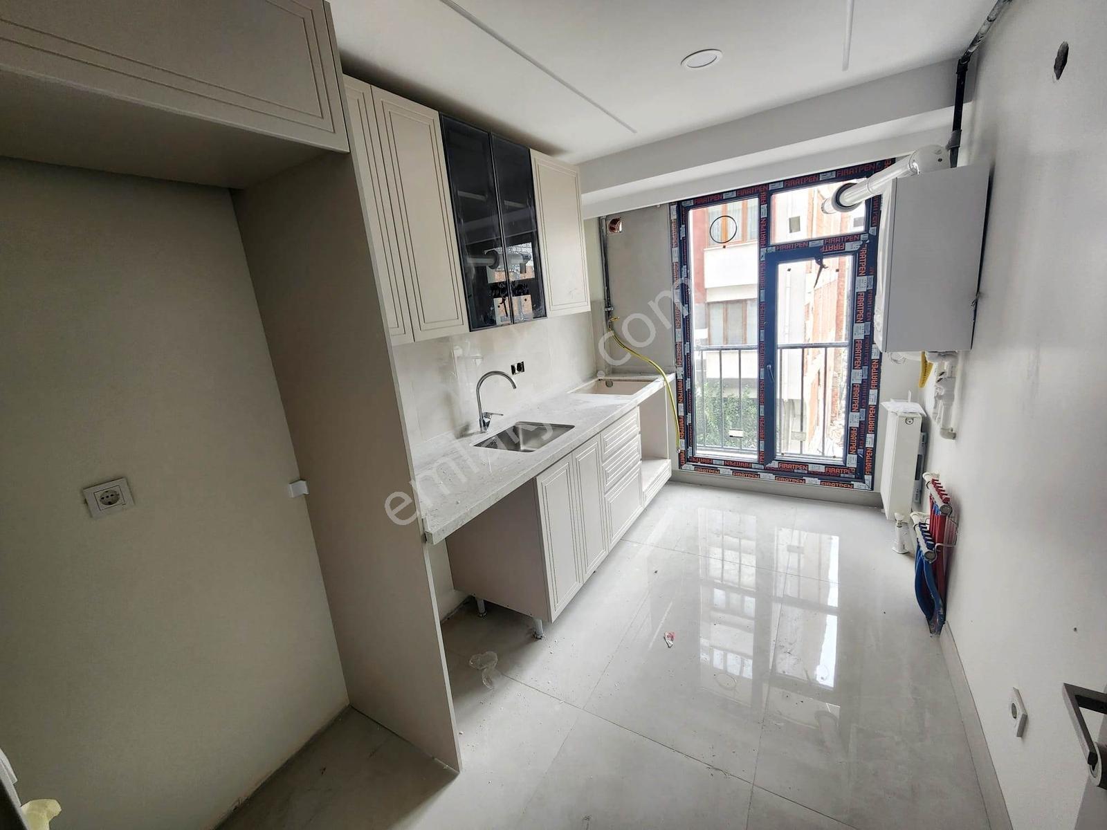 Siyavuşpaşa Basınsitesi Arasında Sıfır Binada 2+1 85m2 1.kat — fotoğraf 6