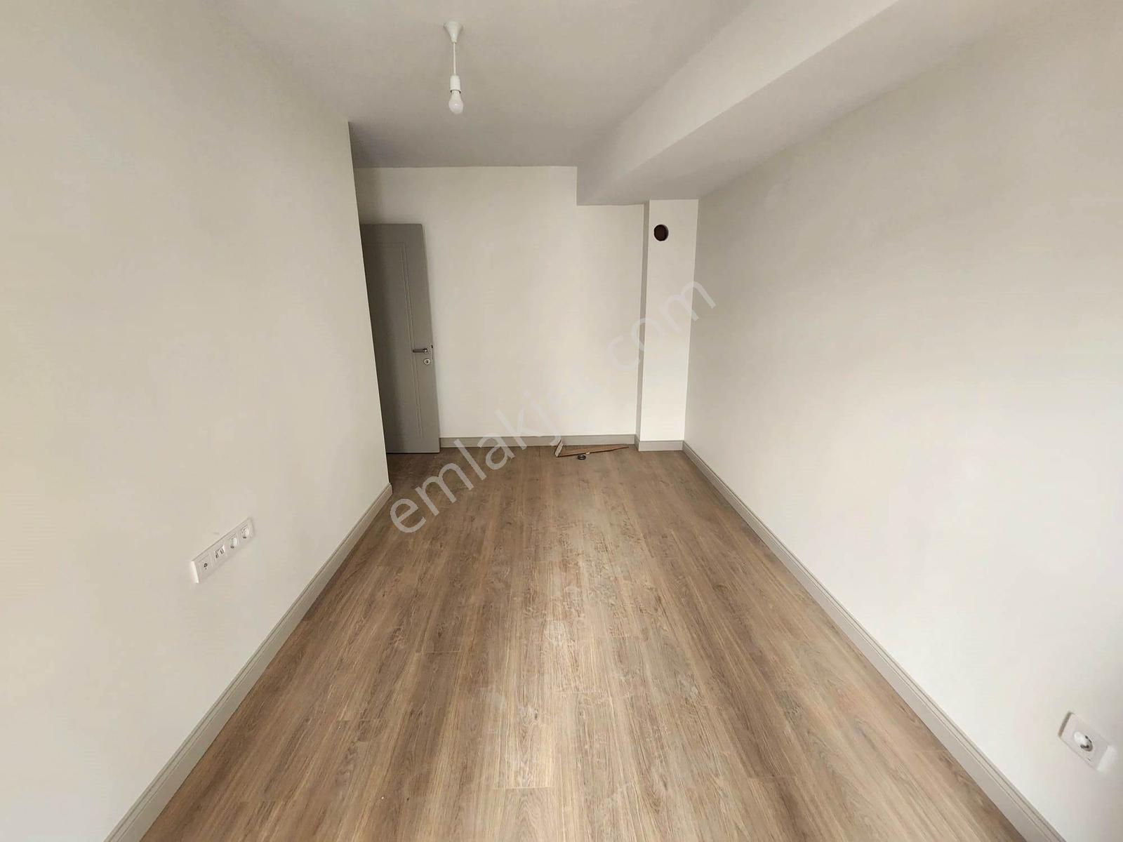 Siyavuşpaşa Basınsitesi Arasında Sıfır Binada 2+1 85m2 1.kat — fotoğraf 9