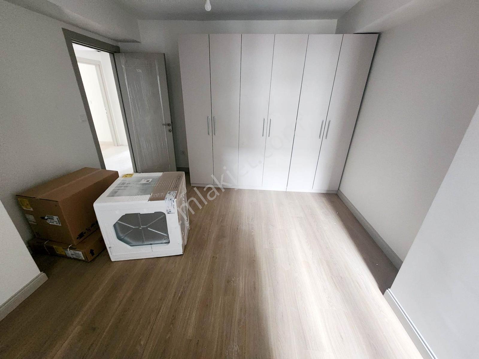 Siyavuşpaşa Basınsitesi Arasında Sıfır Binada 2+1 85m2 1.kat — fotoğraf 15