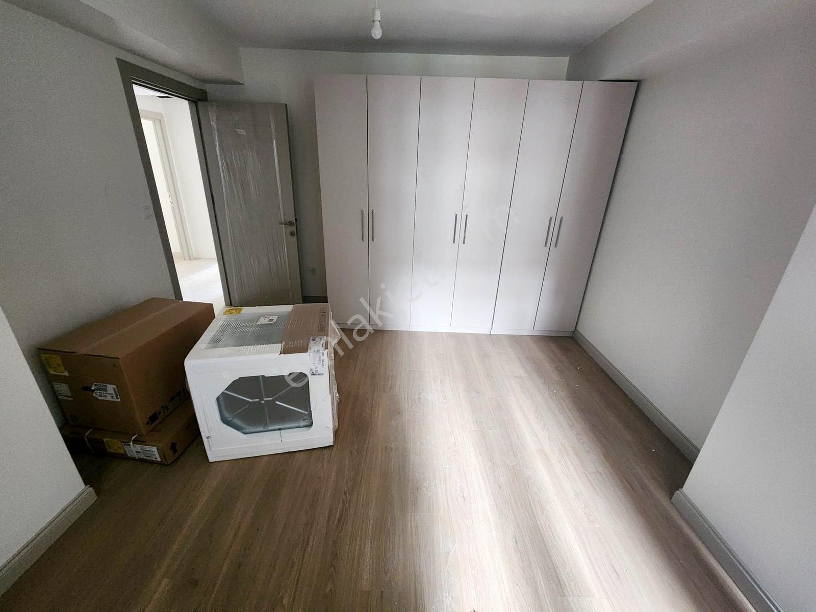 Siyavuşpaşa Basınsitesi Arasında Sıfır Binada 2+1 85m2 1.kat — fotoğraf 16
