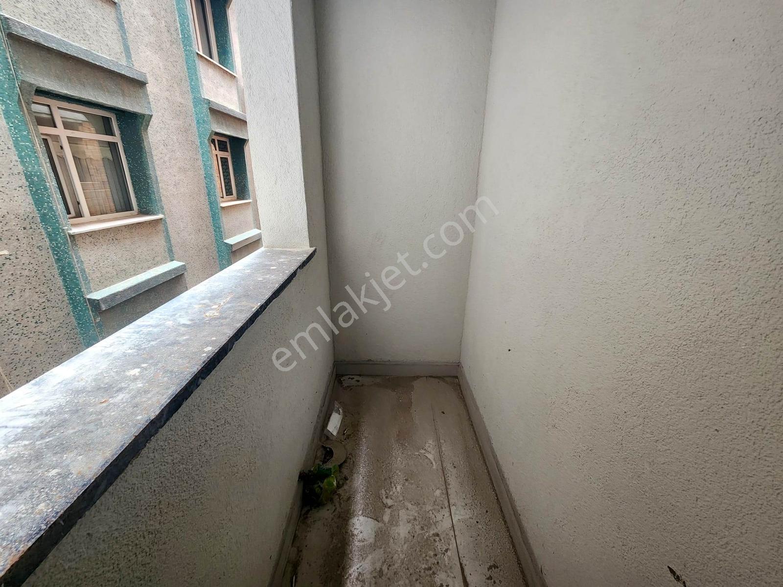 Siyavuşpaşa Basınsitesi Arasında Sıfır Binada 2+1 85m2 1.kat — fotoğraf 17