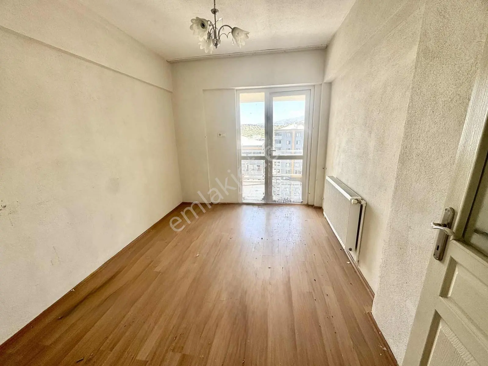 Nazilli Yıldıztepede Asansörlü Doğalgazlı 3+1 Daire — fotoğraf 10