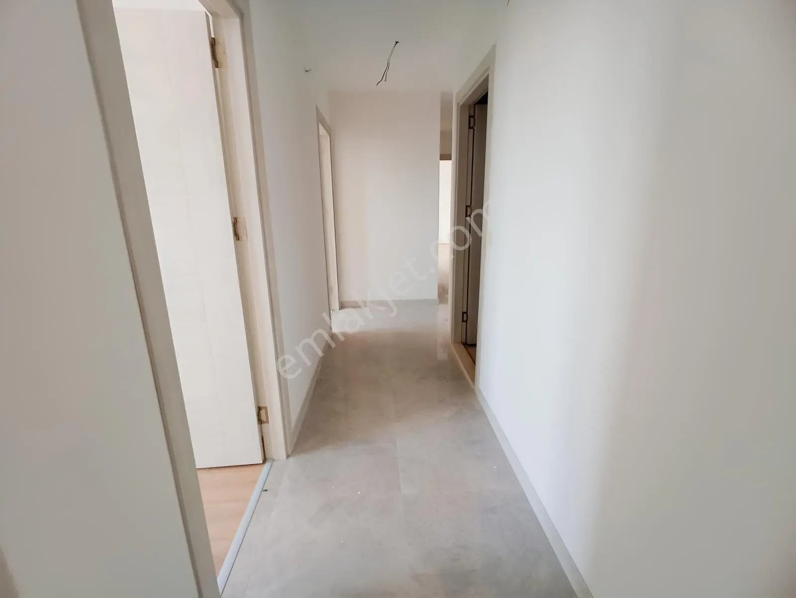 Havuzlu Güvenlikli Dasif Vista Sitesinde 3+1 Satılık Daire — fotoğraf 5