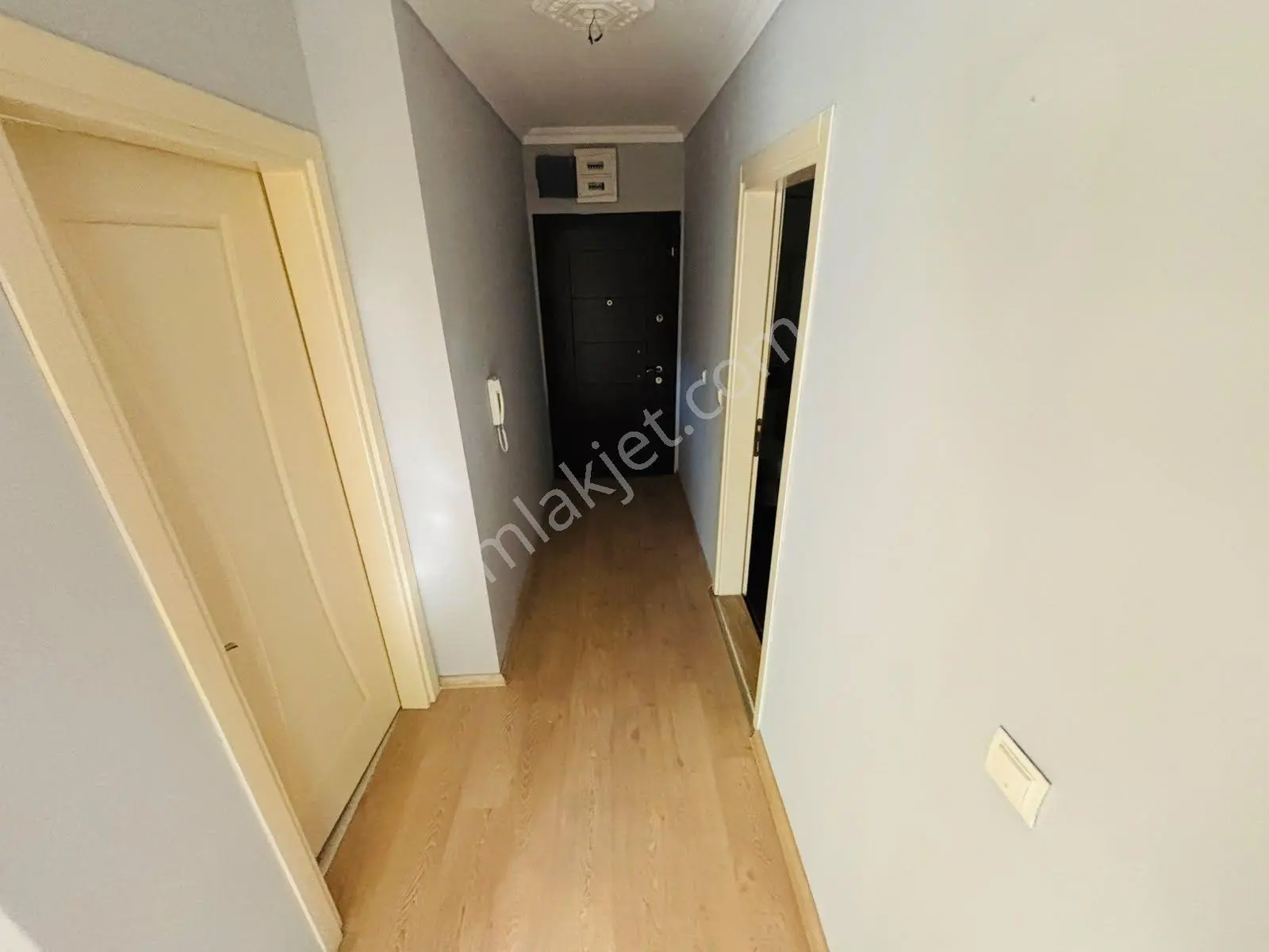 Yükselden Altınkumda Merkezi Konum Ve Bahçe Keyfi Bir Arada 2+1 — fotoğraf 19