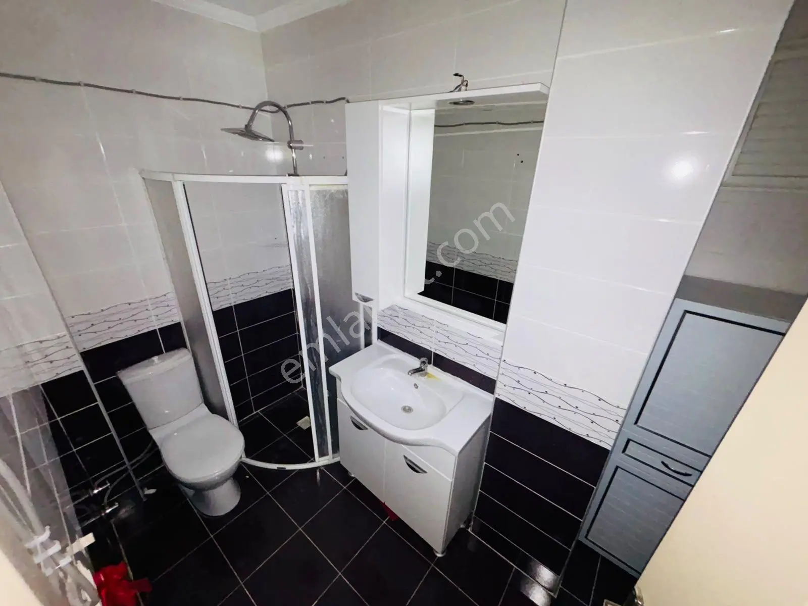 Yükselden Altınkumda Merkezi Konum Ve Bahçe Keyfi Bir Arada 2+1 — fotoğraf 25