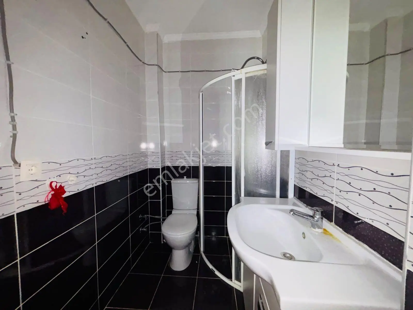 Yükselden Altınkumda Merkezi Konum Ve Bahçe Keyfi Bir Arada 2+1 — fotoğraf 26