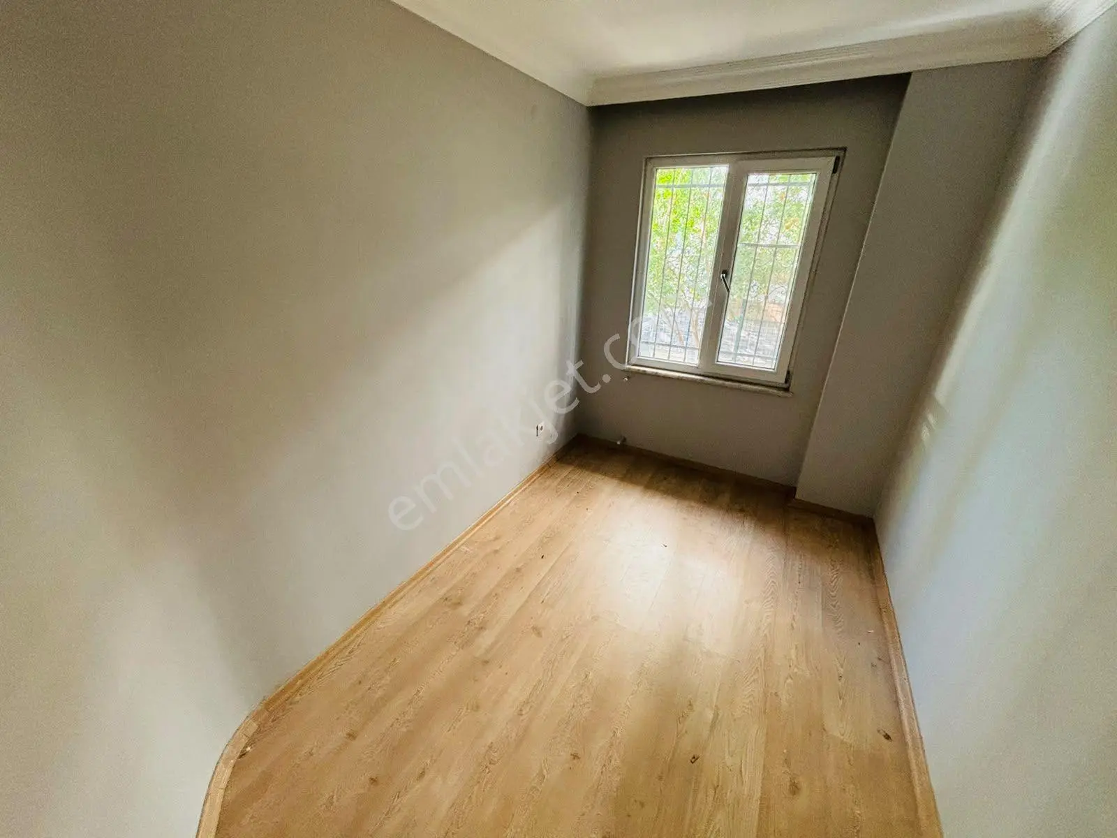 Yükselden Altınkumda Merkezi Konum Ve Bahçe Keyfi Bir Arada 2+1 — fotoğraf 28
