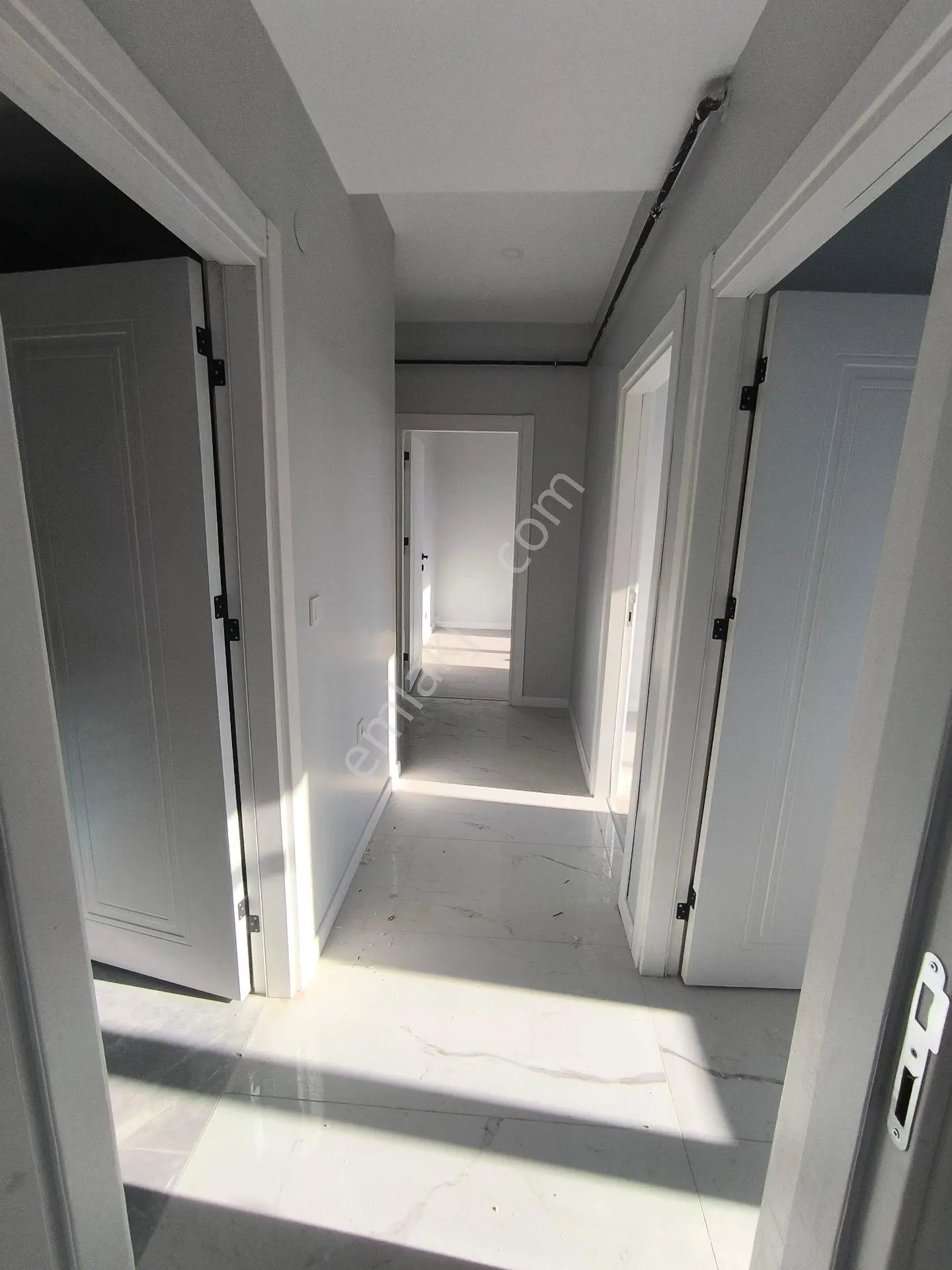 Yenibosnada Otoparklı 2+1 Krediyeuygun E5 Metro Yakını Daire — fotoğraf 6
