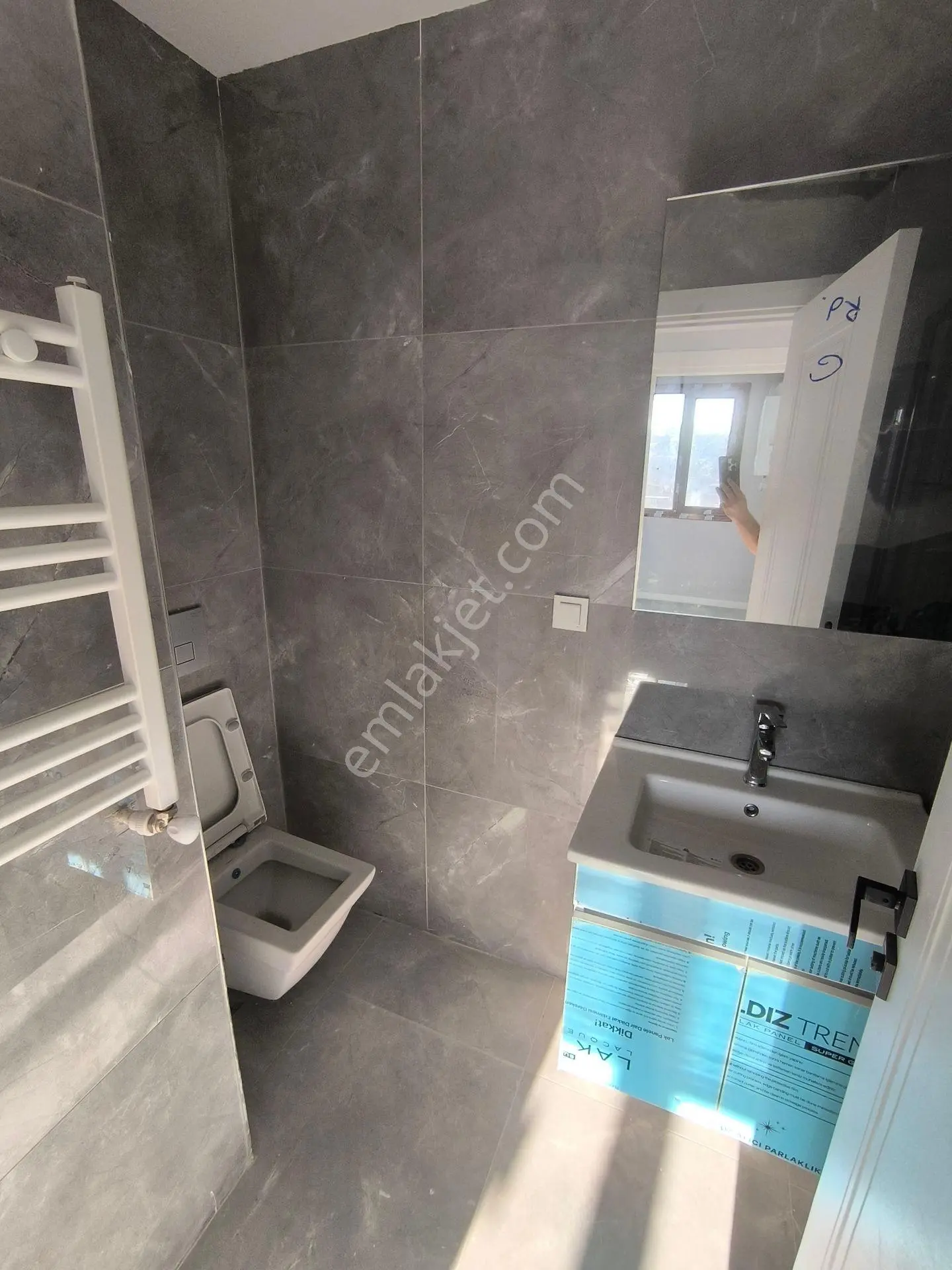 Yenibosnada Otoparklı 2+1 Krediyeuygun E5 Metro Yakını Daire — fotoğraf 10