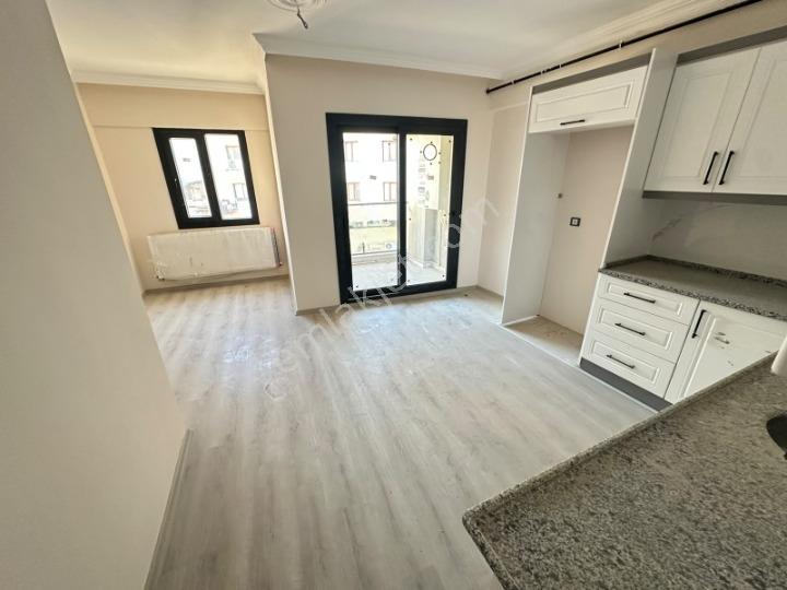 Zeki Emlak'tan Muradiye İstasyon Civarı Satılık 2+1 Sıfır Daire — fotoğraf 5