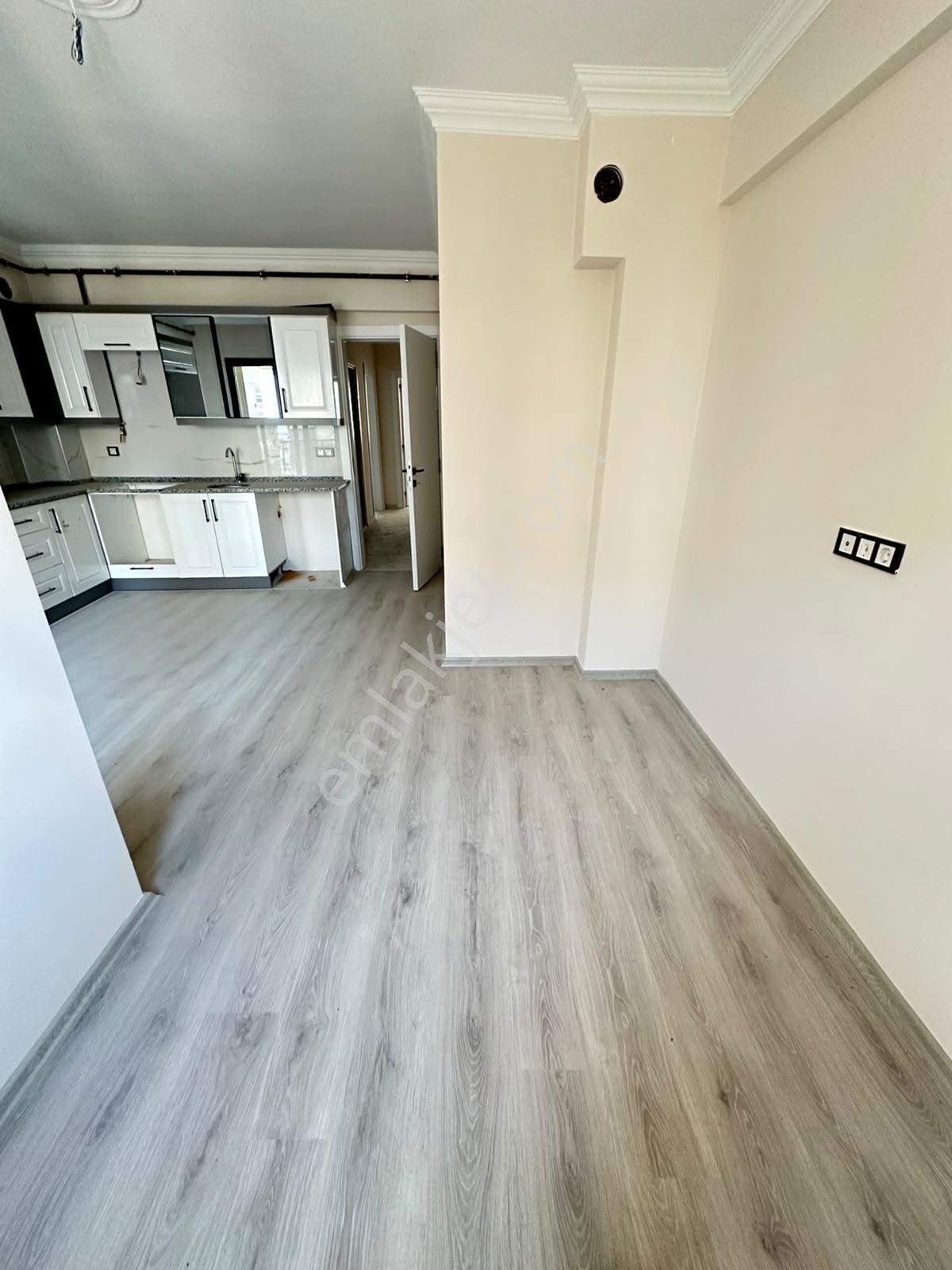 Zeki Emlak'tan Muradiye İstasyon Civarı Satılık 2+1 Sıfır Daire — fotoğraf 6