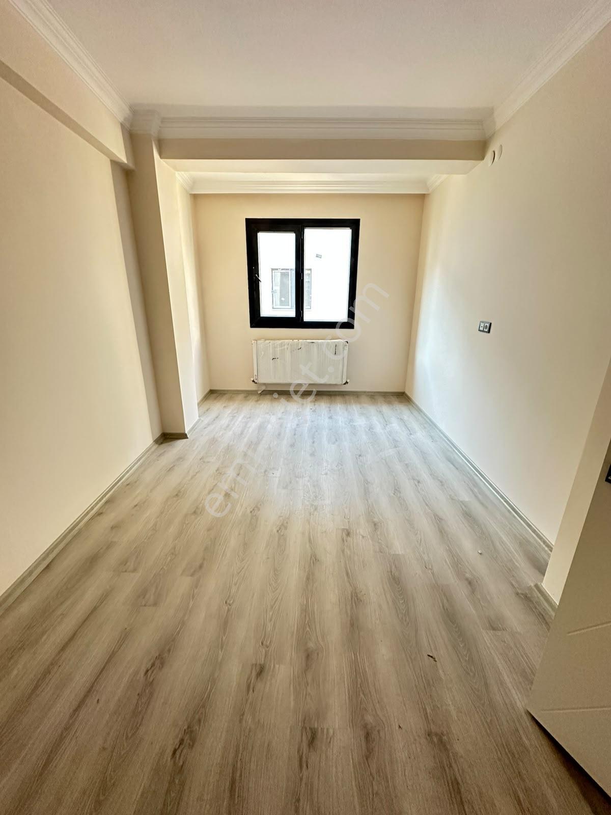 Zeki Emlak'tan Muradiye İstasyon Civarı Satılık 2+1 Sıfır Daire — fotoğraf 9