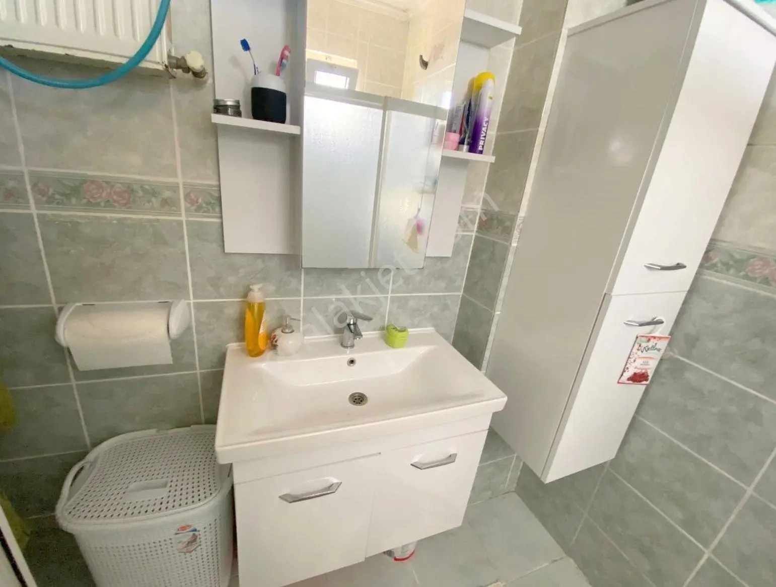 Mertcan'dan Ramazanoğlu Mah. Caddeye 2dk 25m2 Arsa Tapulu 2+1 — fotoğraf 9