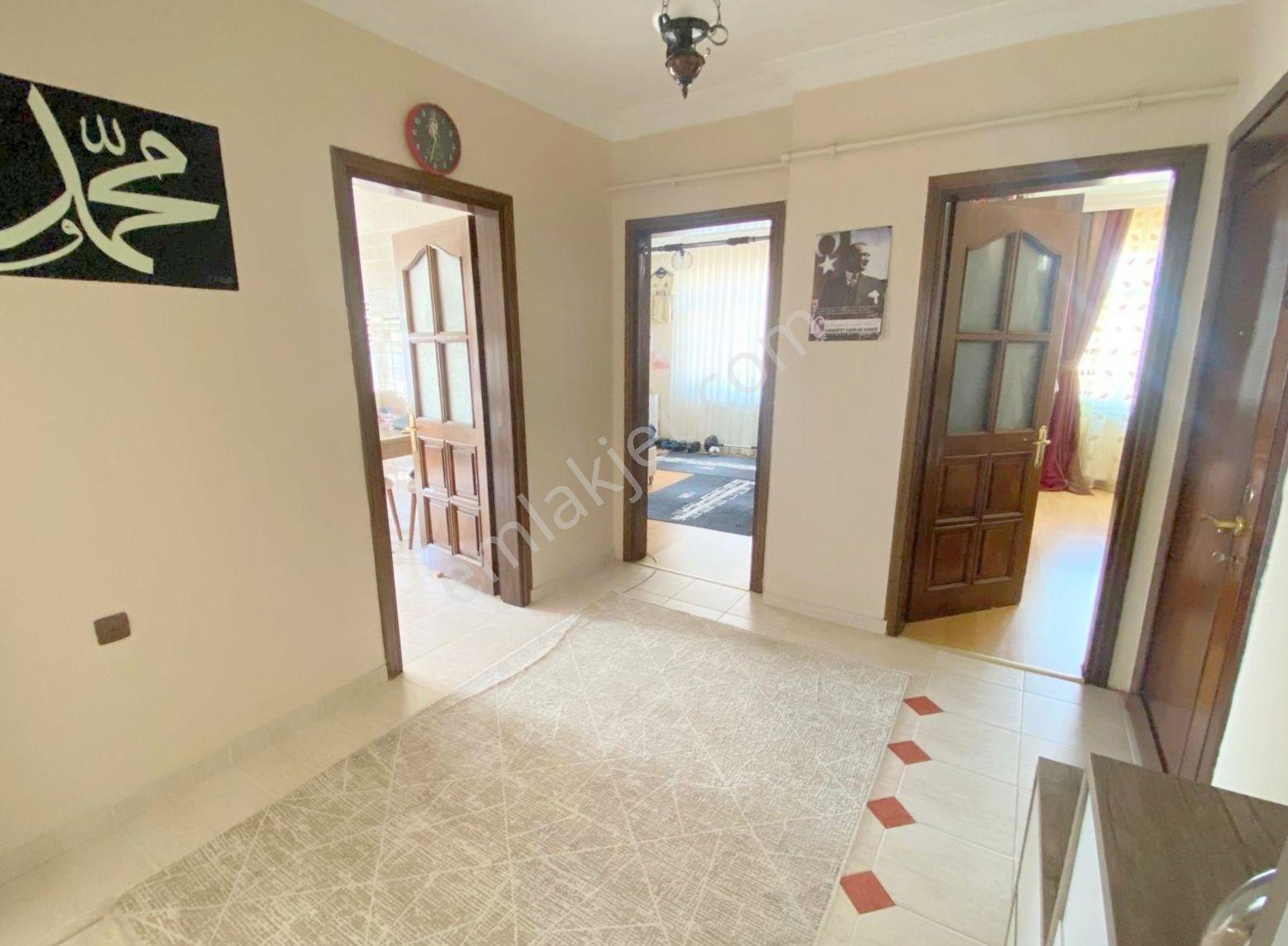 Mertcan'dan Ramazanoğlu Mah. Caddeye 2dk 25m2 Arsa Tapulu 2+1 — fotoğraf 11