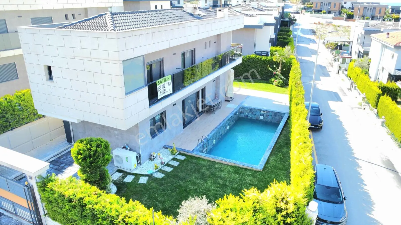 Kuşadası Karaova'da 4+1 Müstakil Köşe Konum Satılık Villa — fotoğraf 5