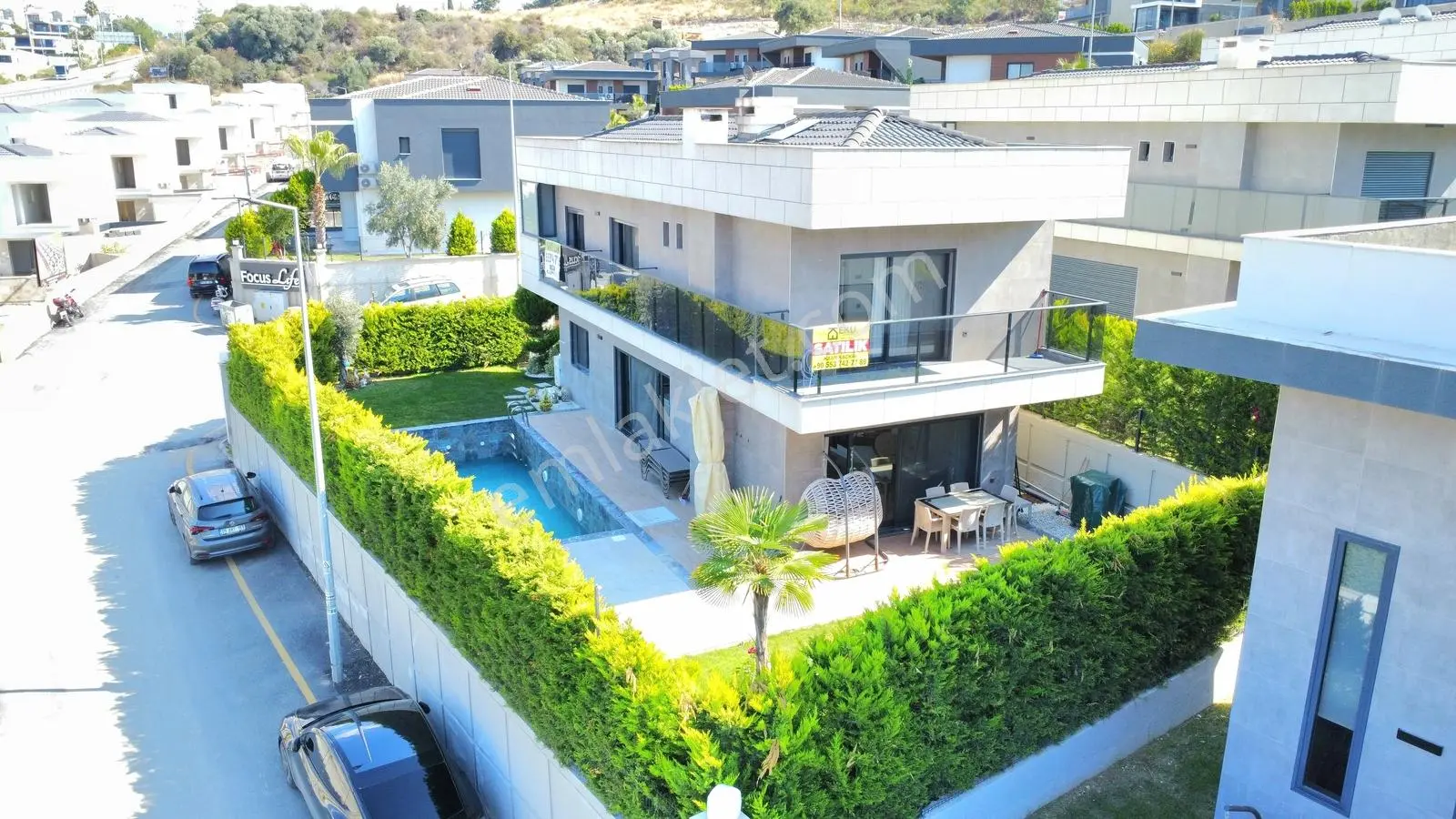 Kuşadası Karaova'da 4+1 Müstakil Köşe Konum Satılık Villa — fotoğraf 6